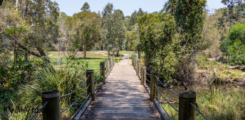 Fellmonger Park bridge across Hilliards Creek